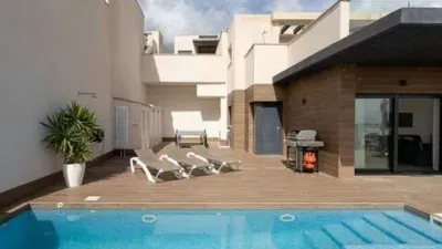 Casa – San Miguel de Salinas - Vista 3