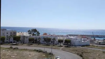 Flat on Calle de Miramar photo 9
