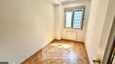 Piso en alquiler en Calle de Guillermo Estrada, Buenavista-El Cristo (Oviedo) de 1.500 €<span>/mes</span>