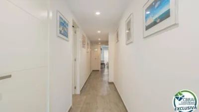 Apartment on Carrer de Figueres photo 17
