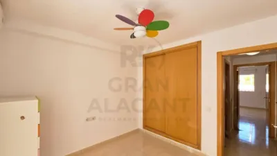 Apartment in Gran Alacant photo 20