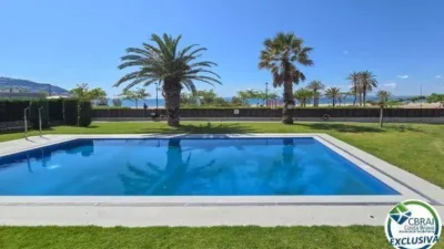 Piso en Passeig Marítim photo 40