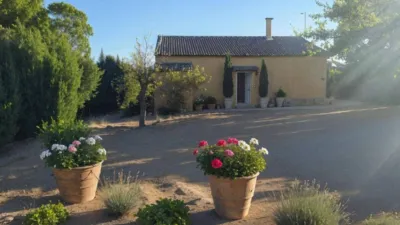 Casa rústica en venta en Fuensanta - Vista 2