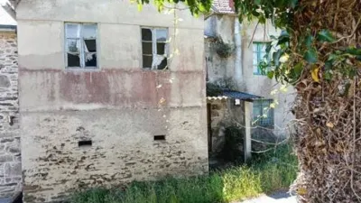 Semi-detached house on Calle Vigo photo 2