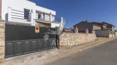 Chalet in Villanueva de la Torre photo 61