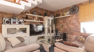 Chalet in Villanueva de la Torre photo 8