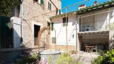 Chalet on Poetessa Francisca Alcover Street photo 4