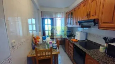 Flat in Ferrol photo 2