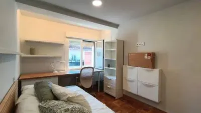 Piso en alquiler en Calle de José María Beobide, Iturrama-Azpilagaña (Pamplona - Iruña) de 1.400 €<span>/mes</span>