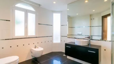 House in Urbanizations photo 18