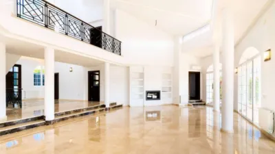 House in Urbanizations photo 12