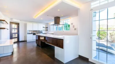 House in Urbanizations photo 17