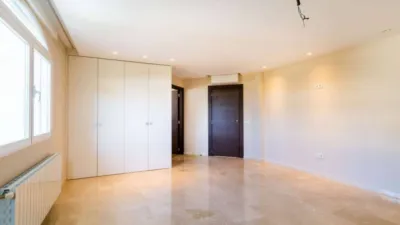 House in Urbanizations photo 21