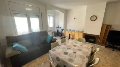 Piso en Llefià-Artigues photo 3