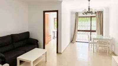 Apartment in Zona Ronda de Triana-Cartuja photo 2