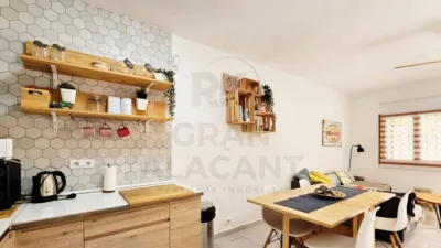 House at 8 Rio Turia Street photo 13