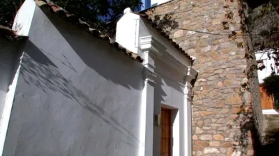 Rustic house in Villaluenga del Rosario photo 3