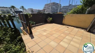 Apartment in Carrer de Salins photo 26