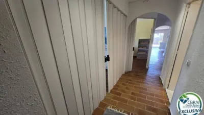 Apartment in Carrer de Salins photo 25