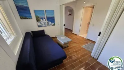 Apartment in Carrer de Salins photo 5