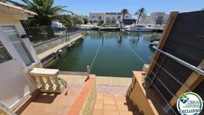 Apartment in Carrer de Salins photo 27