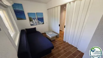 Apartment in Carrer de Salins photo 4