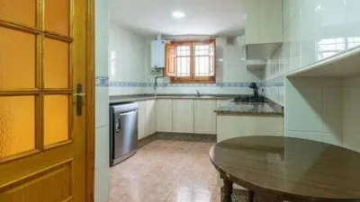 Flat on Carrer dels Catalans photo 3