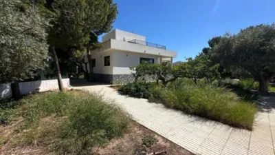 Villa in Los Girasoles photo 9