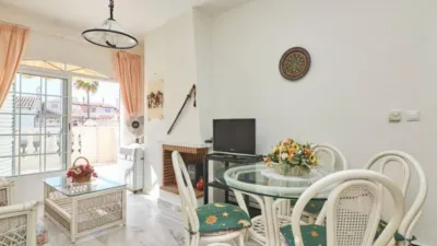 Pis – Torrevieja, La Rosaleda, Cabo Cervera-Playa la Mata - Més