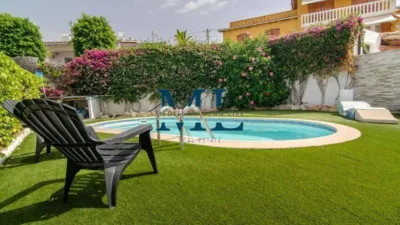 Chalet in Sant Pere de Ribes photo 2
