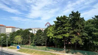 Apartment in Esteiro photo 2