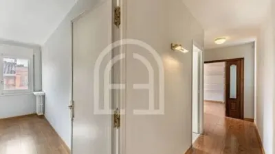 Apartment in Centre photo 4