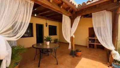 Terraced house in Las Cuevecitas-Malpaís photo 7