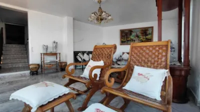 Casa – Palmeira, O Bacelo, Branca - Més