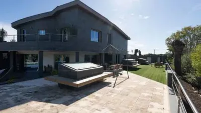 Chalet on Calle Baya Alta, 1227 photo 85