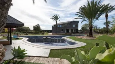 Chalet on Calle Baya Alta, 1227 photo 66