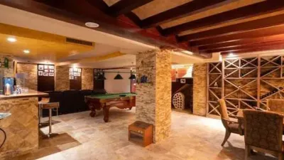 Chalet on Calle Baya Alta, 1227 photo 13