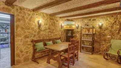 Chalet on Calle del Maestro Serrano photo 63