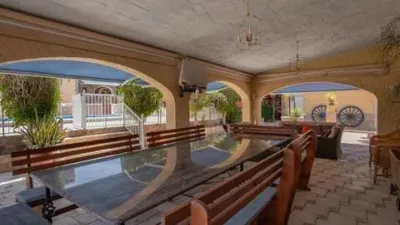 Chalet on Calle del Maestro Serrano photo 56