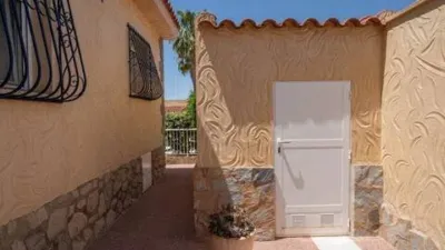 Chalet on Calle del Maestro Serrano photo 73