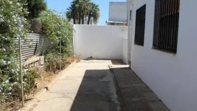Chalet on Calle Mar Negro photo 26
