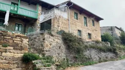 Rustic house on Calle del Castillo photo 3