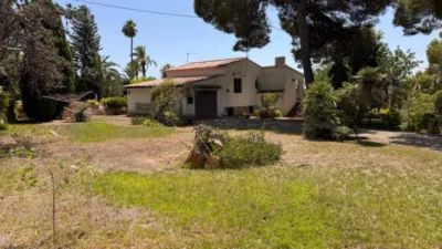 Chalet in Cala Advocat-Baladrar photo 5
