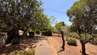 Chalet in Cala Advocat-Baladrar photo 14