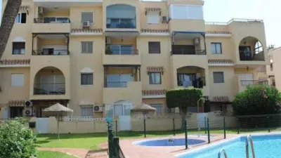 Top-floor apartment on Calle de la Alameda photo 28