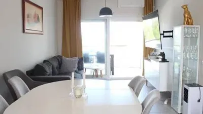 Top-floor apartment on Calle de la Alameda photo 5