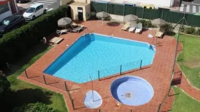 Top-floor apartment on Calle de la Alameda photo 15