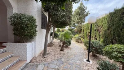 Piso en Cabo Roig-La Zenia-La Regia photo 3