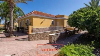 Chalet on Avenida del Limón photo 17