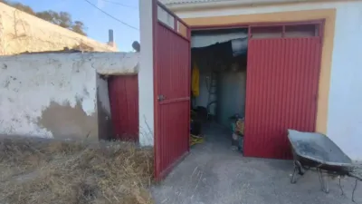 Rustic house on Doctor Artes Street photo 5